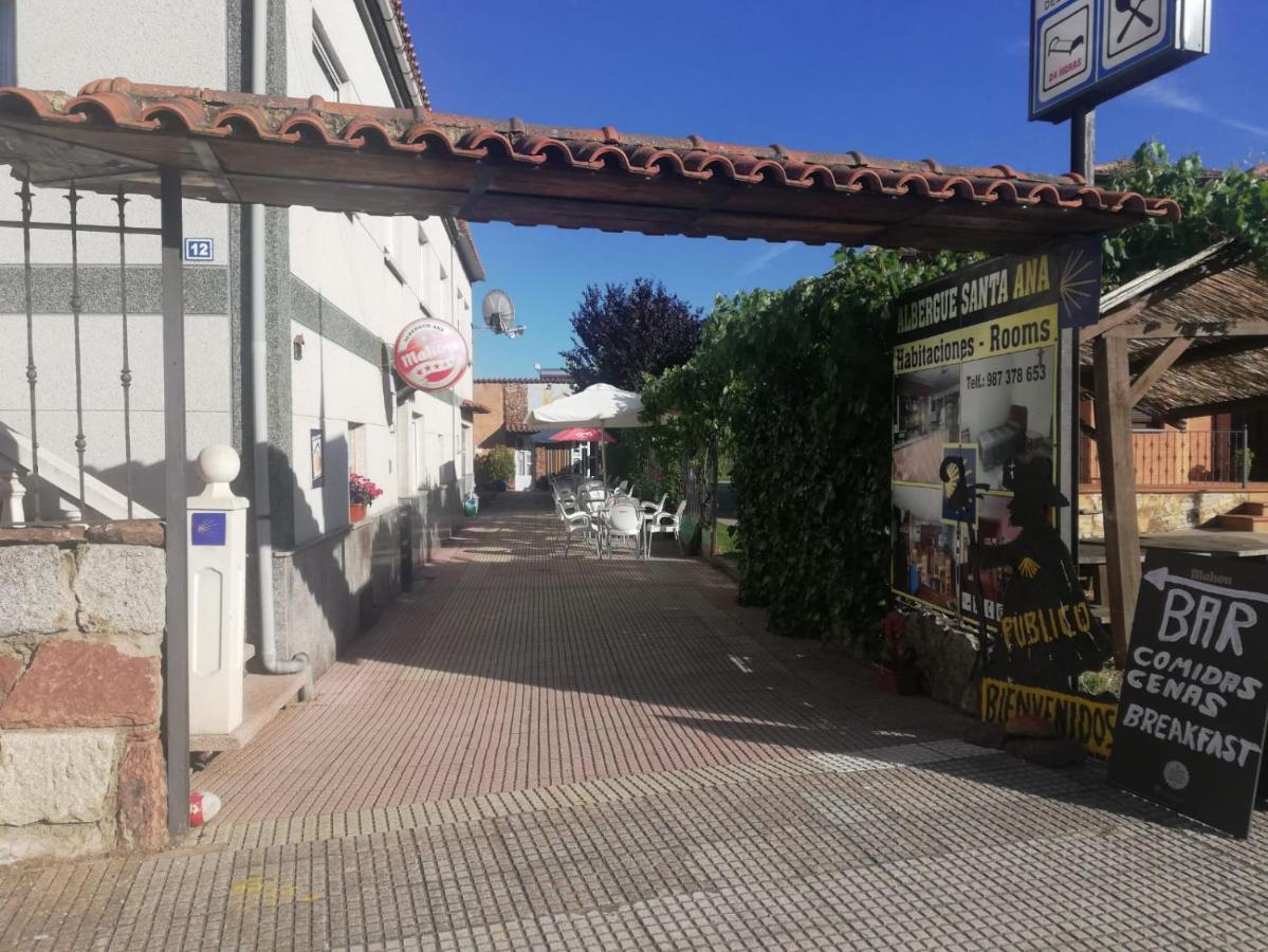 Albergue Santa Ana San Martin del Camino Bagian luar foto