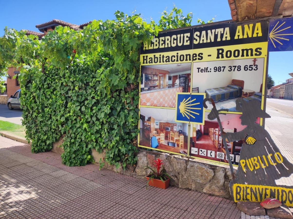 Albergue Santa Ana San Martin del Camino Bagian luar foto