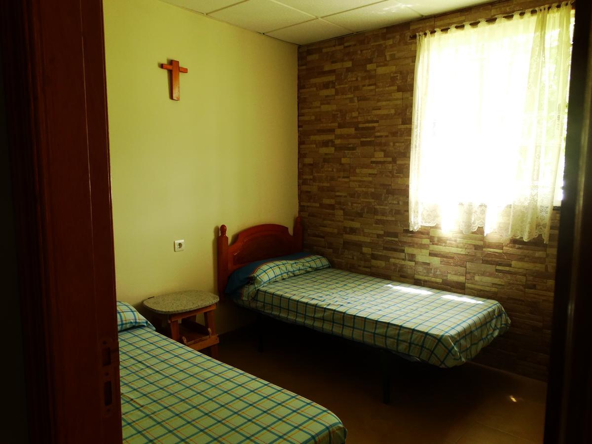 Albergue Santa Ana San Martin del Camino Bagian luar foto