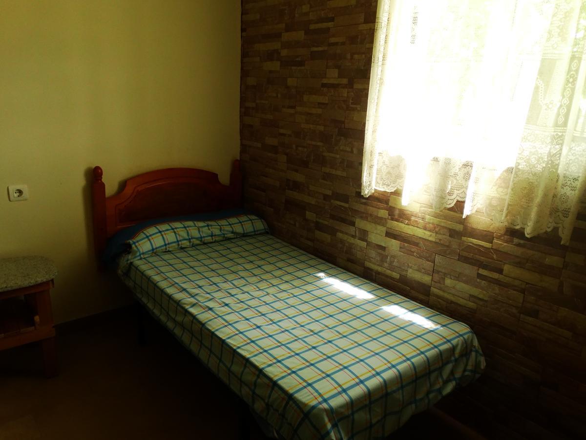 Albergue Santa Ana San Martin del Camino Bagian luar foto