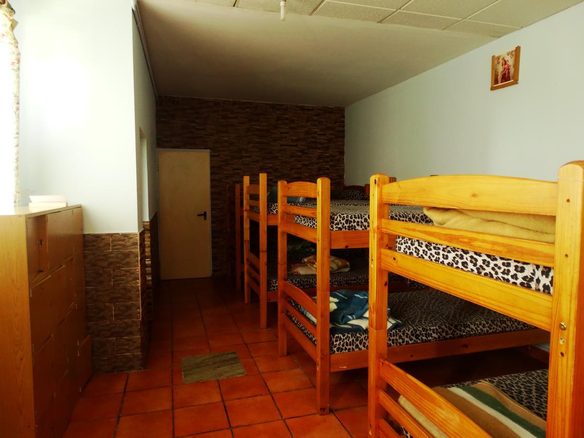 Albergue Santa Ana San Martin del Camino Bagian luar foto