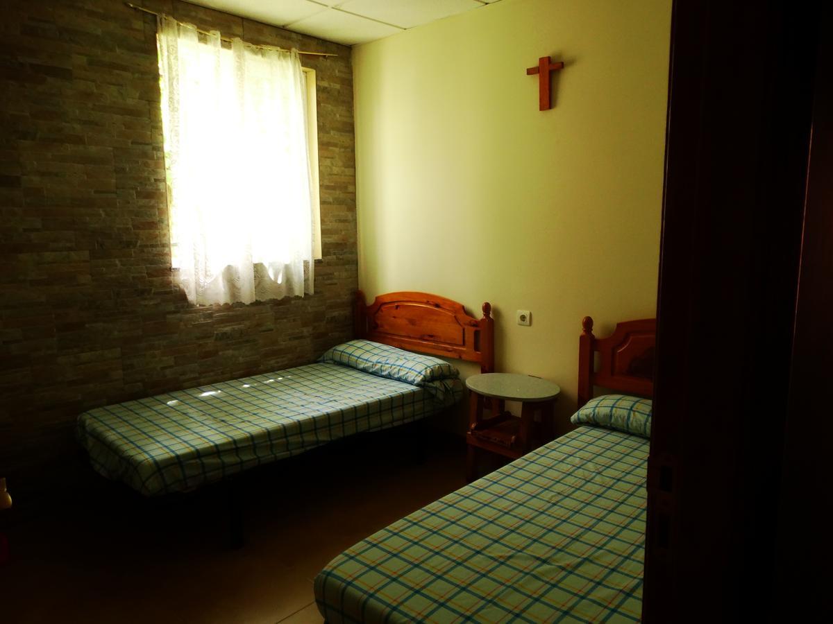 Albergue Santa Ana San Martin del Camino Bagian luar foto